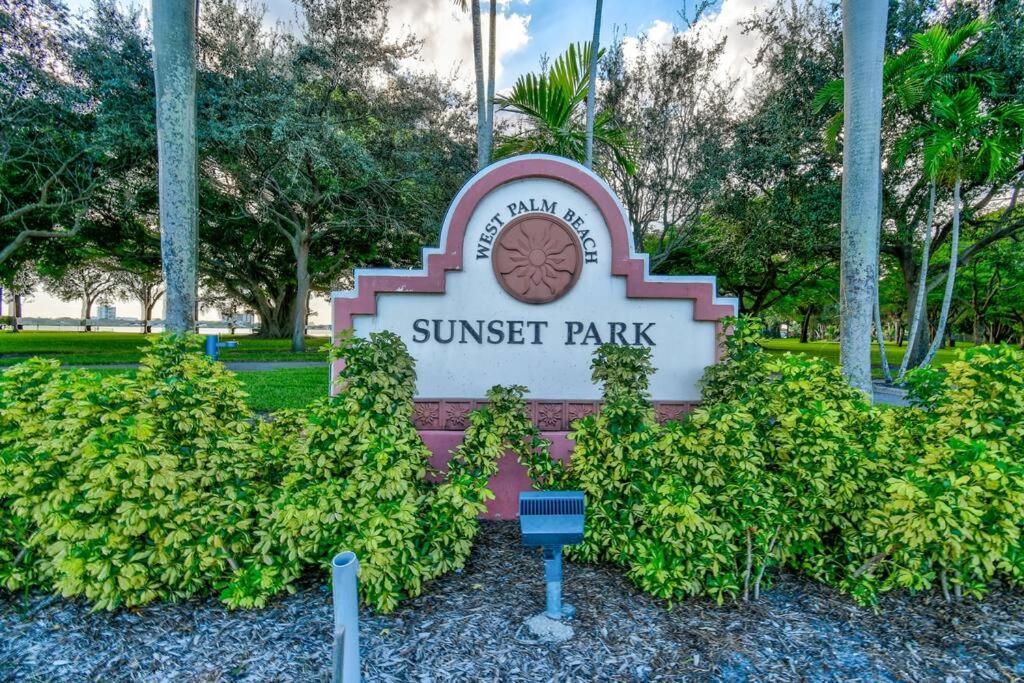 Tropical Beach & Lakefront Home West Palm Beach Exterior foto